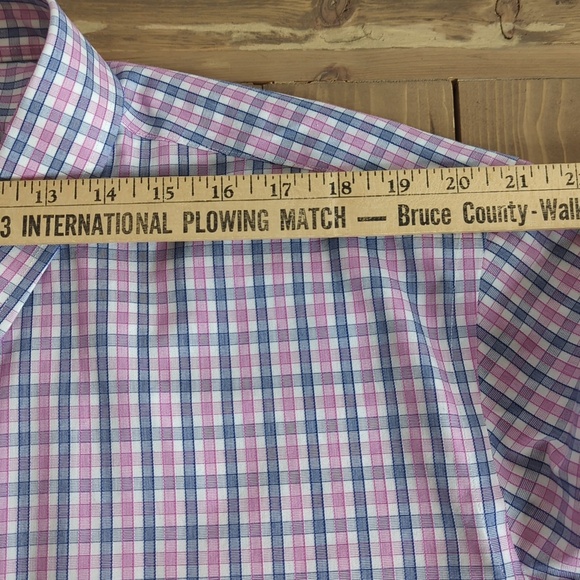 UNTUCKit Men's Pink and Blue Plaid Casual Button Down Shirt - Picture 7 of 12